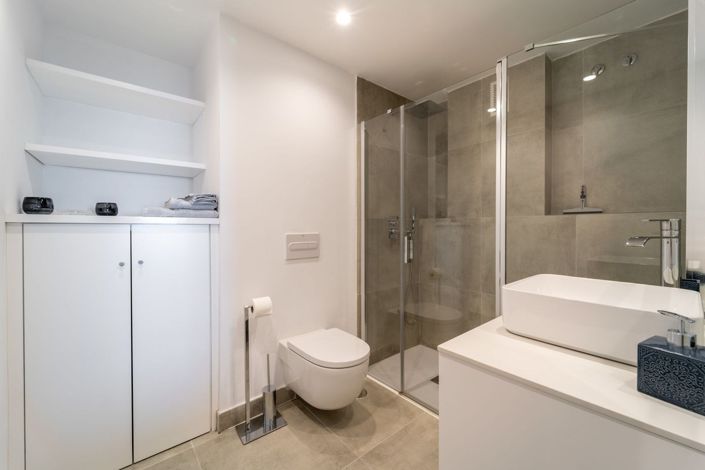 Image No.17-2 Bed Apartment for sale