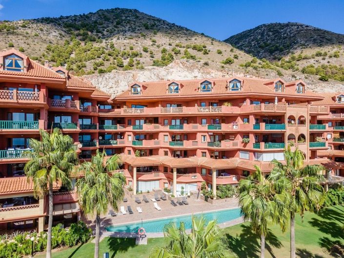 Image No.27-2 Bed Apartment for sale