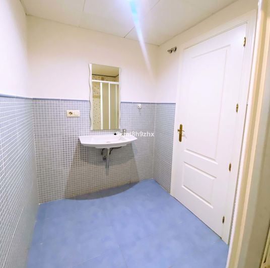 Image No.24-3 Bed Apartment for sale