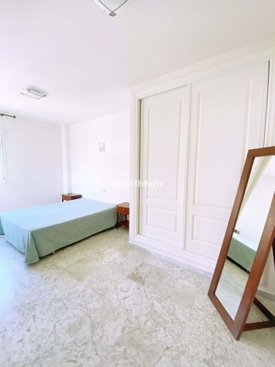 Image No.26-3 Bed Apartment for sale