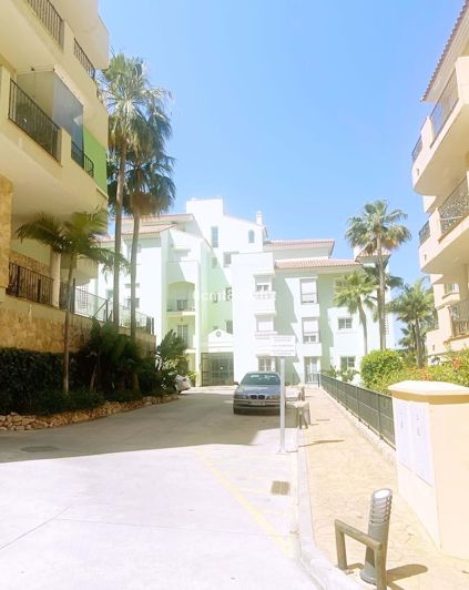 Image No.33-3 Bed Apartment for sale