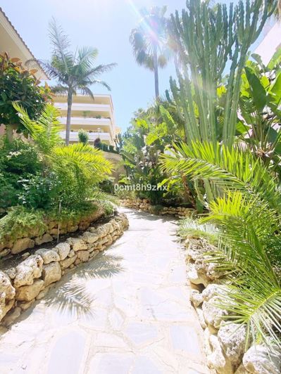 Image No.36-3 Bed Apartment for sale