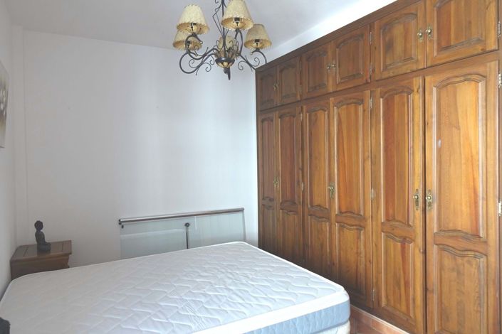 Image No.18-3 Bed Apartment for sale