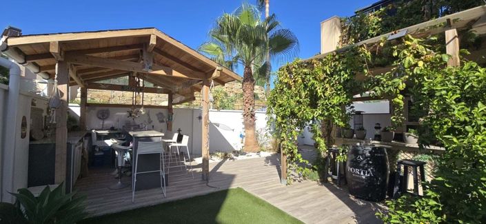 Image No.1-Villa de 4 chambres à vendre à Riviera del Sol