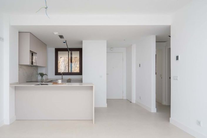 Image No.7-2 Bed Apartment for sale