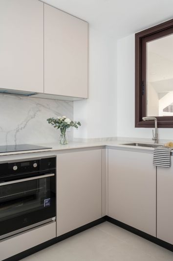 Image No.9-2 Bed Apartment for sale