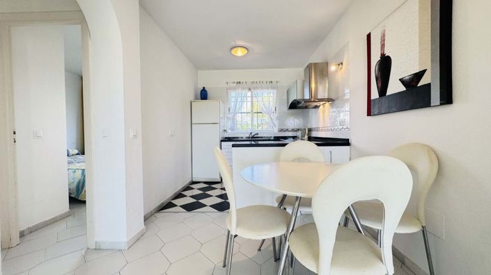 Image No.11-2 Bed Apartment for sale