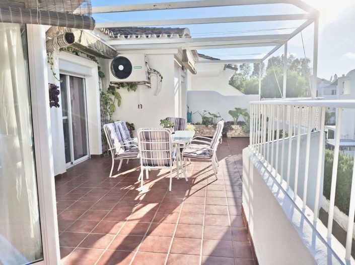 Image No.29-3 Bed Apartment for sale