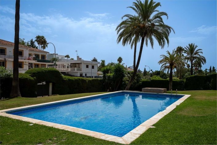 Image No.1-3 Bed Apartment for sale