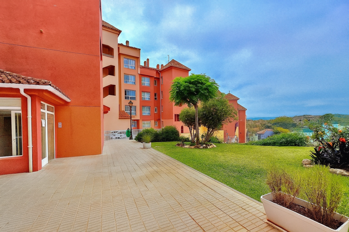 Image No.12-2 Bed Apartment for sale