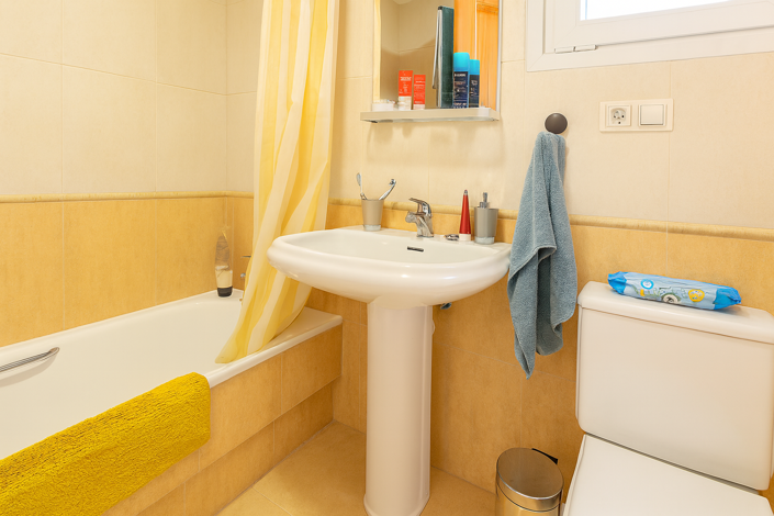 Image No.9-2 Bed Apartment for sale