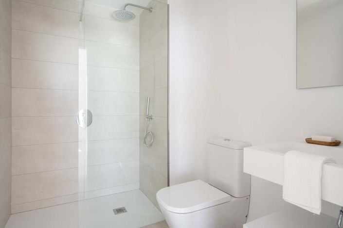 Image No.10-2 Bed Apartment for sale