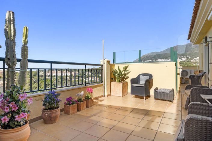 Image No.10-2 Bed Apartment for sale