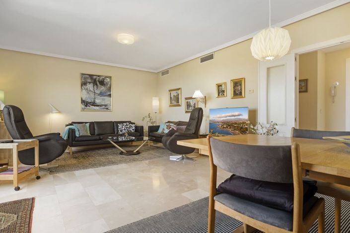 Image No.12-2 Bed Apartment for sale