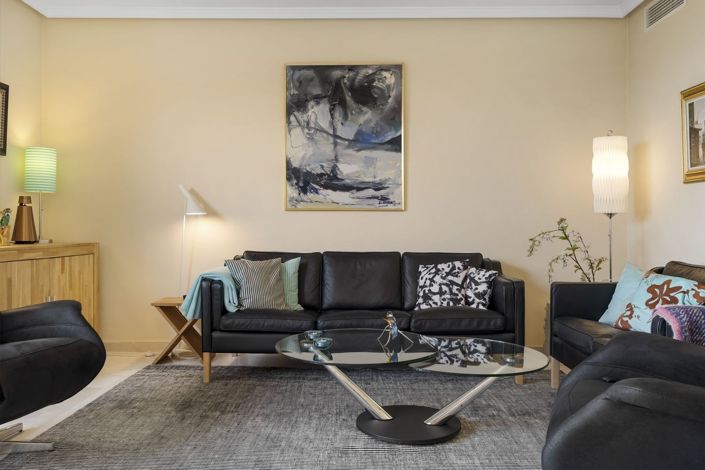 Image No.16-2 Bed Apartment for sale