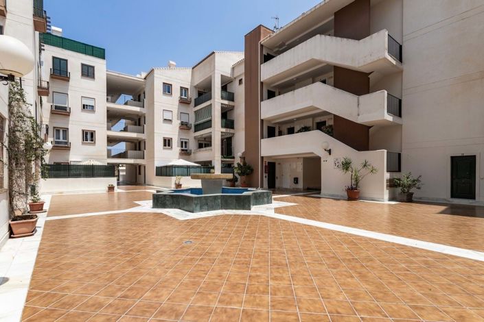 Image No.21-2 Bed Apartment for sale