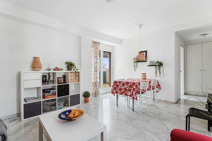 Image No.3-2 Bed Apartment for sale