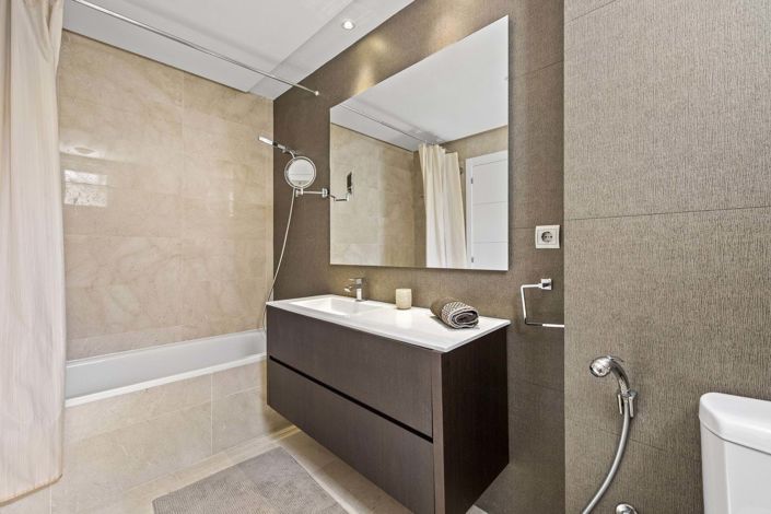 Image No.16-3 Bed Apartment for sale