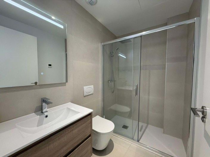 Image No.29-3 Bed Apartment for sale