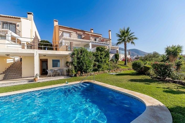 Image No.22-3 Bed Apartment for sale