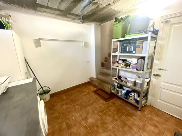 Image No.27-3 Bed Townhouse for sale