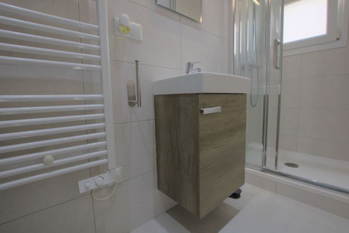 Image No.17-2 Bed Apartment for sale