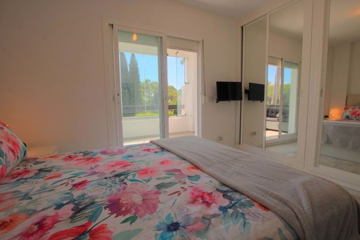 Image No.4-2 Bed Apartment for sale