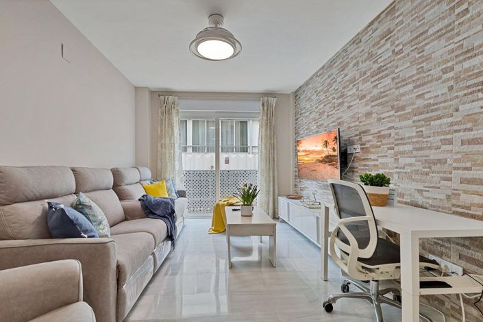 Image No.1-3 Bed Apartment for sale