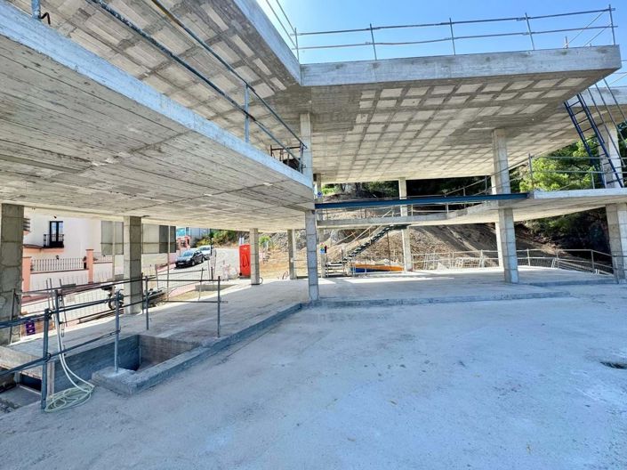 Image No.18-4 Bed Villa for sale