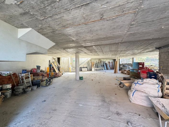 Image No.28-4 Bed Villa for sale