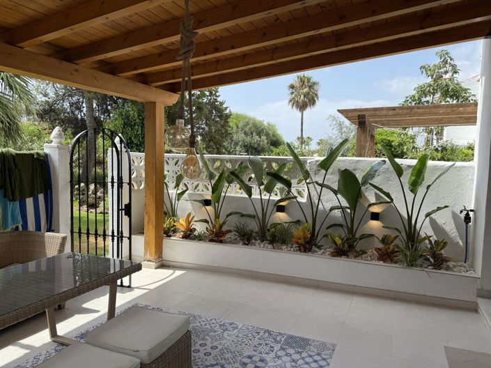 Image No.5-2 Bed Townhouse for sale