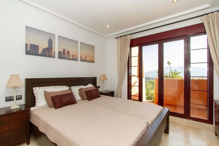 Image No.4-2 Bed Apartment for sale