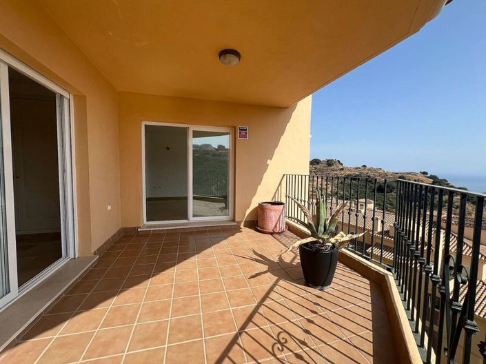 Image No.2-Appartement de 2 chambres à vendre à Calahonda