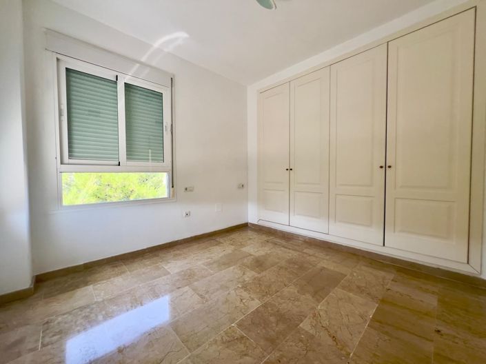 Image No.24-Appartement de 2 chambres à vendre à Calahonda