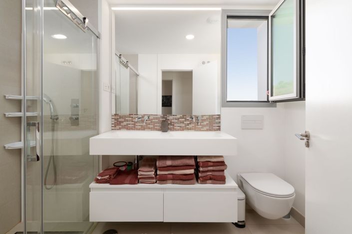 Image No.18-2 Bed Apartment for sale