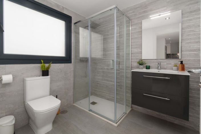 Image No.29-4 Bed Townhouse for sale