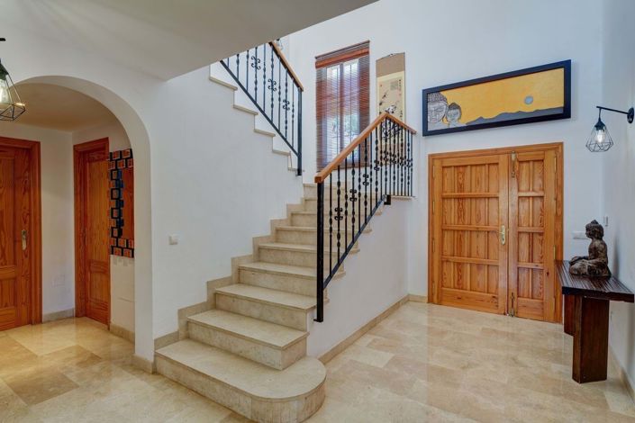 Image No.26-4 Bed Villa for sale