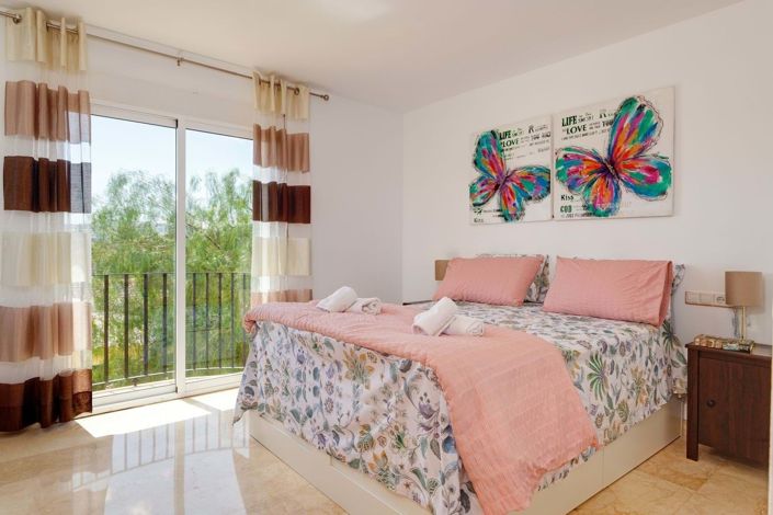 Image No.7-4 Bed Villa for sale