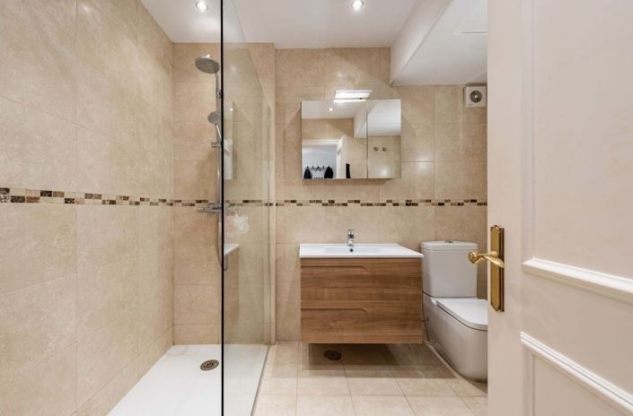 Image No.12-2 Bed Apartment for sale