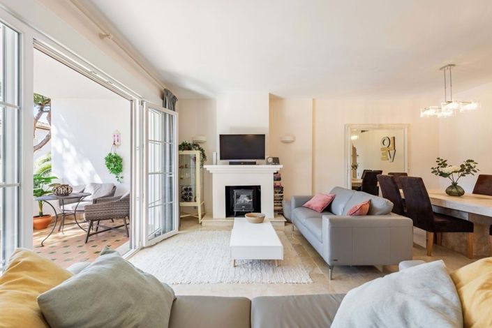 Image No.16-2 Bed Apartment for sale