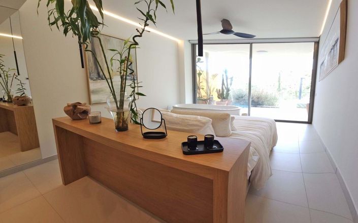 Image No.15-3 Bed Apartment for sale