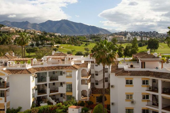 Image No.13-3 Bed Apartment for sale