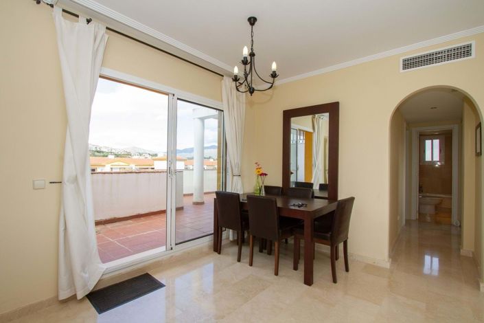 Image No.15-3 Bed Apartment for sale