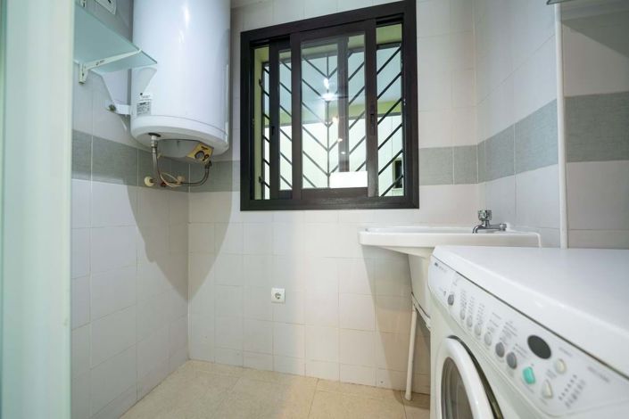 Image No.10-3 Bed Apartment for sale