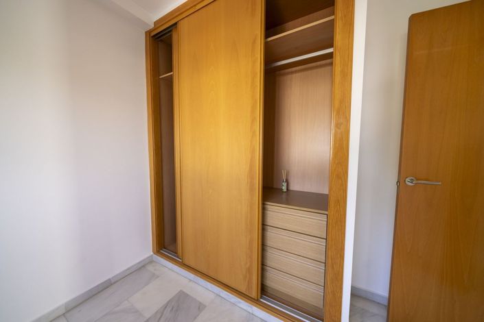 Image No.7-3 Bed Apartment for sale