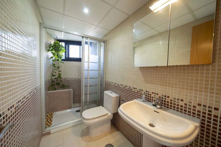 Image No.9-3 Bed Apartment for sale