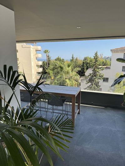 Image No.23-3 Bed Apartment for sale