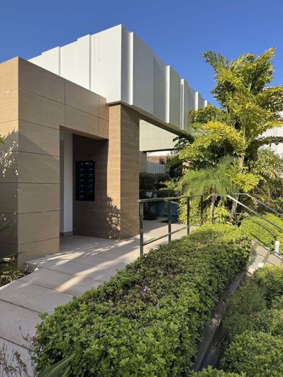 Image No.29-3 Bed Apartment for sale