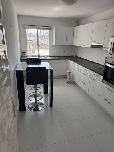 Image No.6-Villa de 6 chambres à vendre à Nueva Andalucia