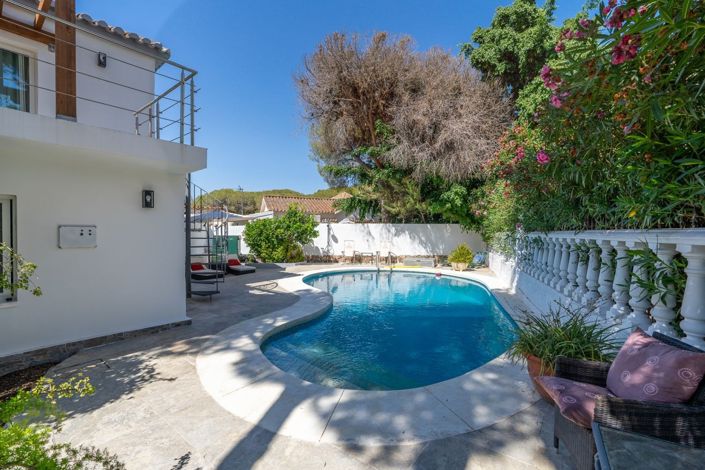 Image No.45-4 Bed Villa for sale